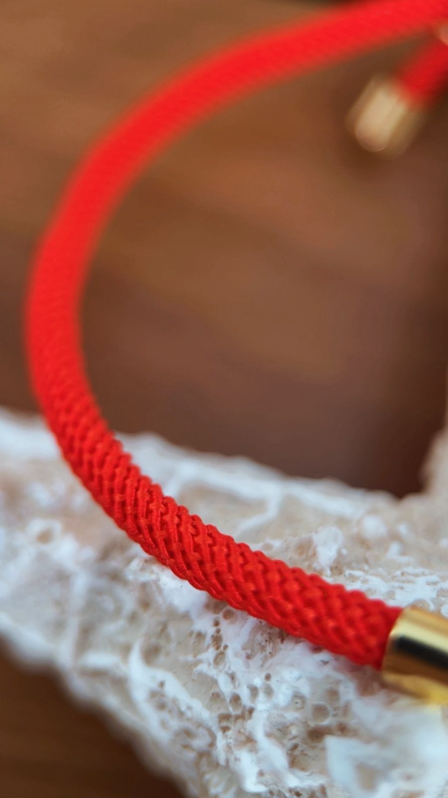 Pulseira cordinha vermelha