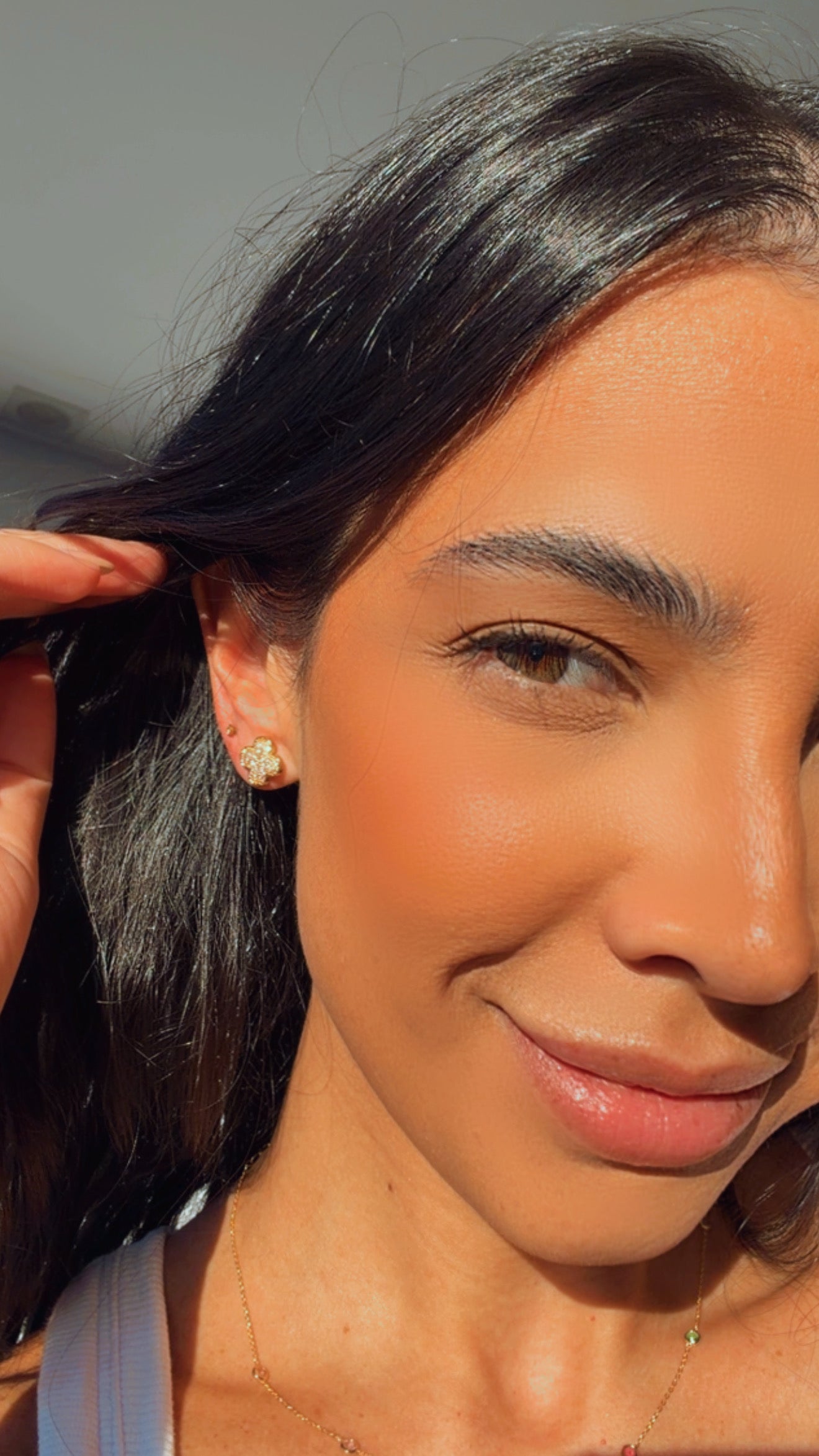 Brinco unique M cravejado