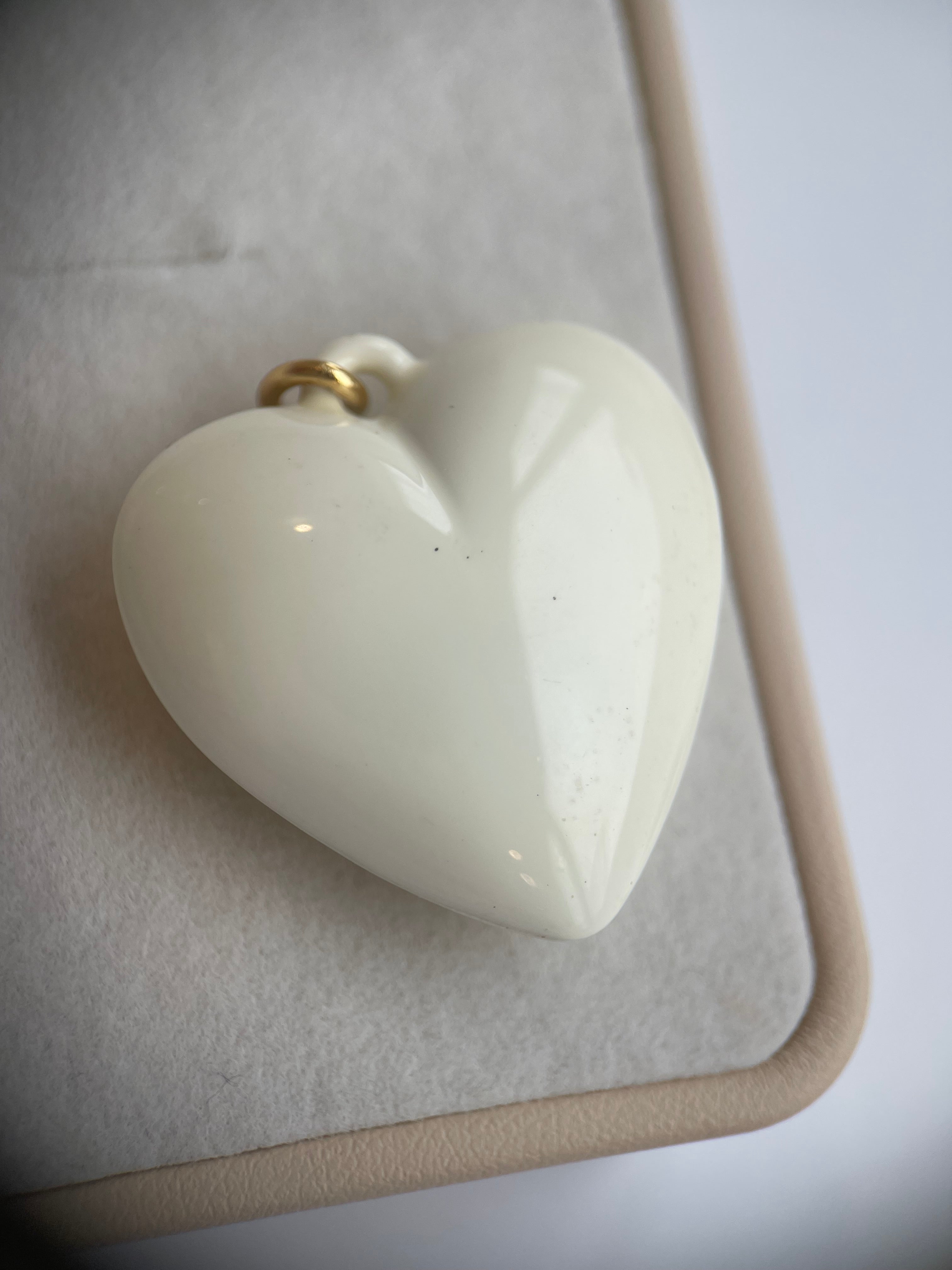 Pingentes variados de coração