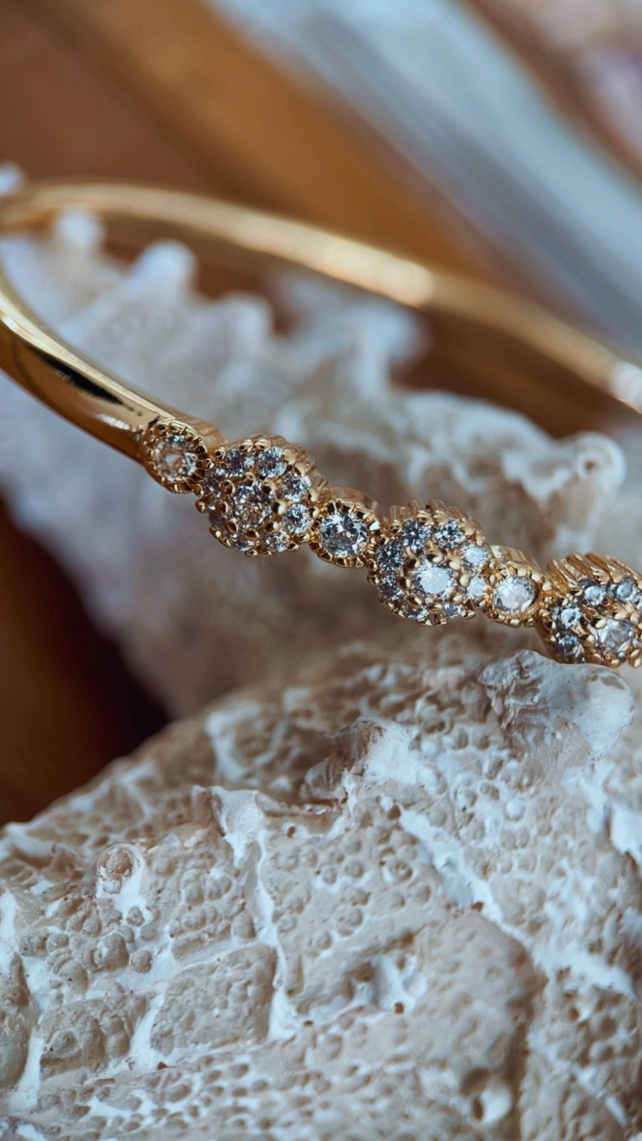 Pulseira bracelete five cravejado