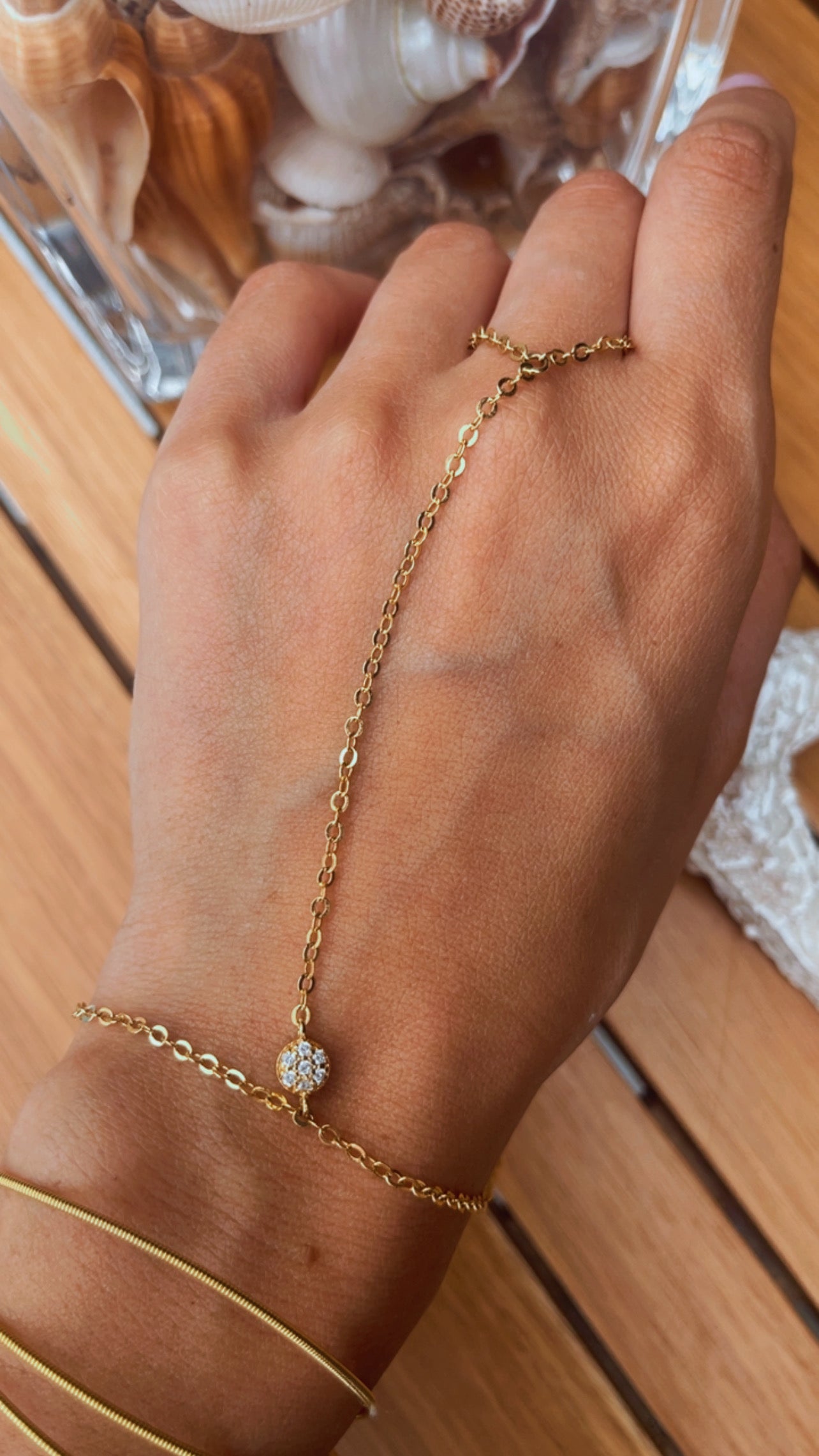 Pulseira jady esfera cravejada