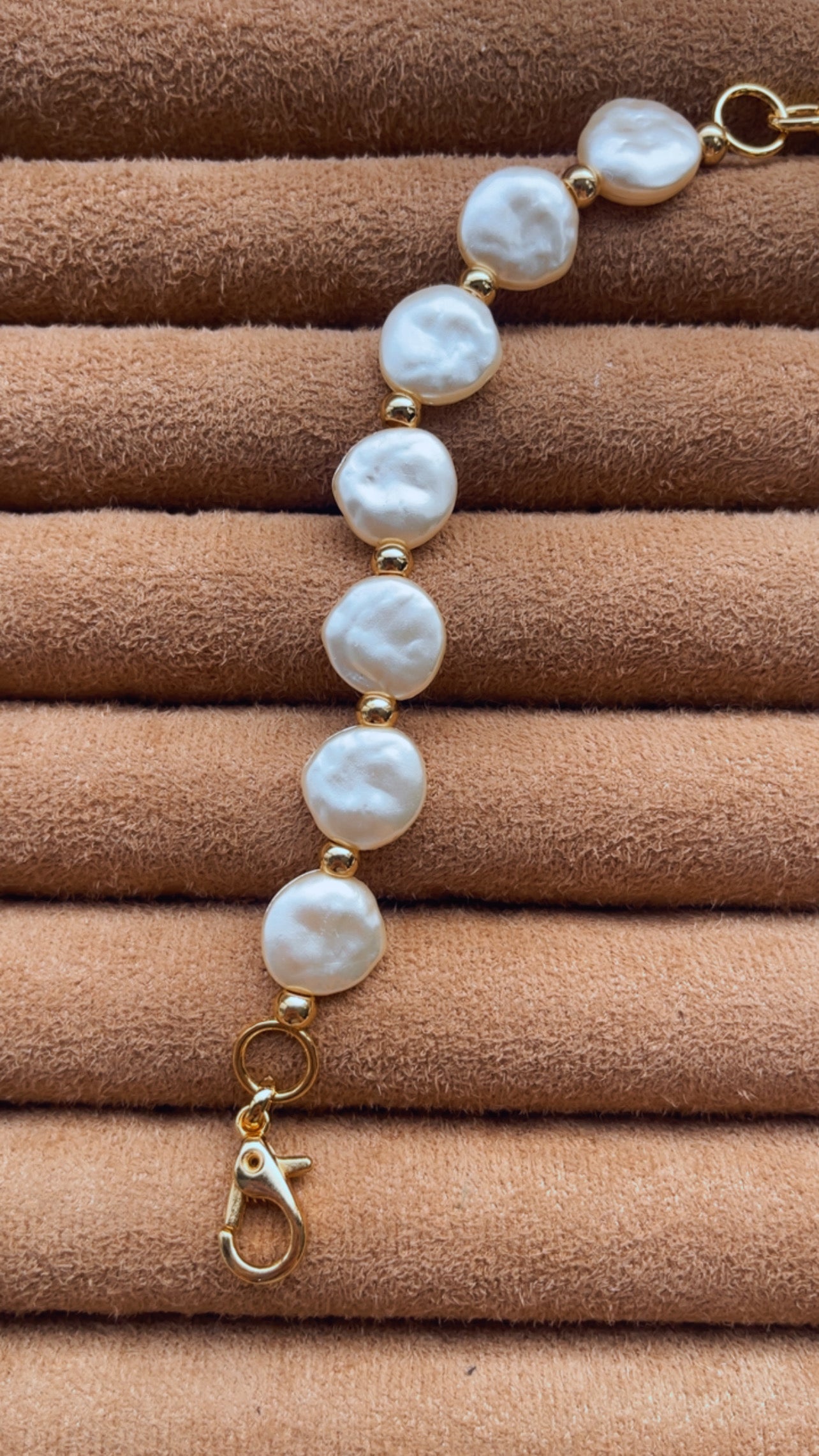 Pulseira pastilha pérola