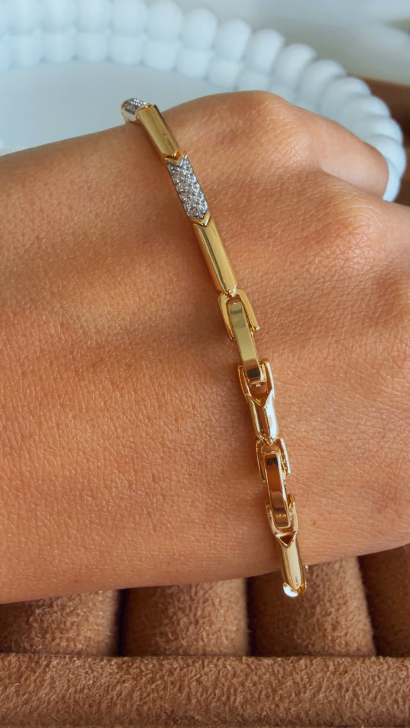 Pulseira linear cravejada