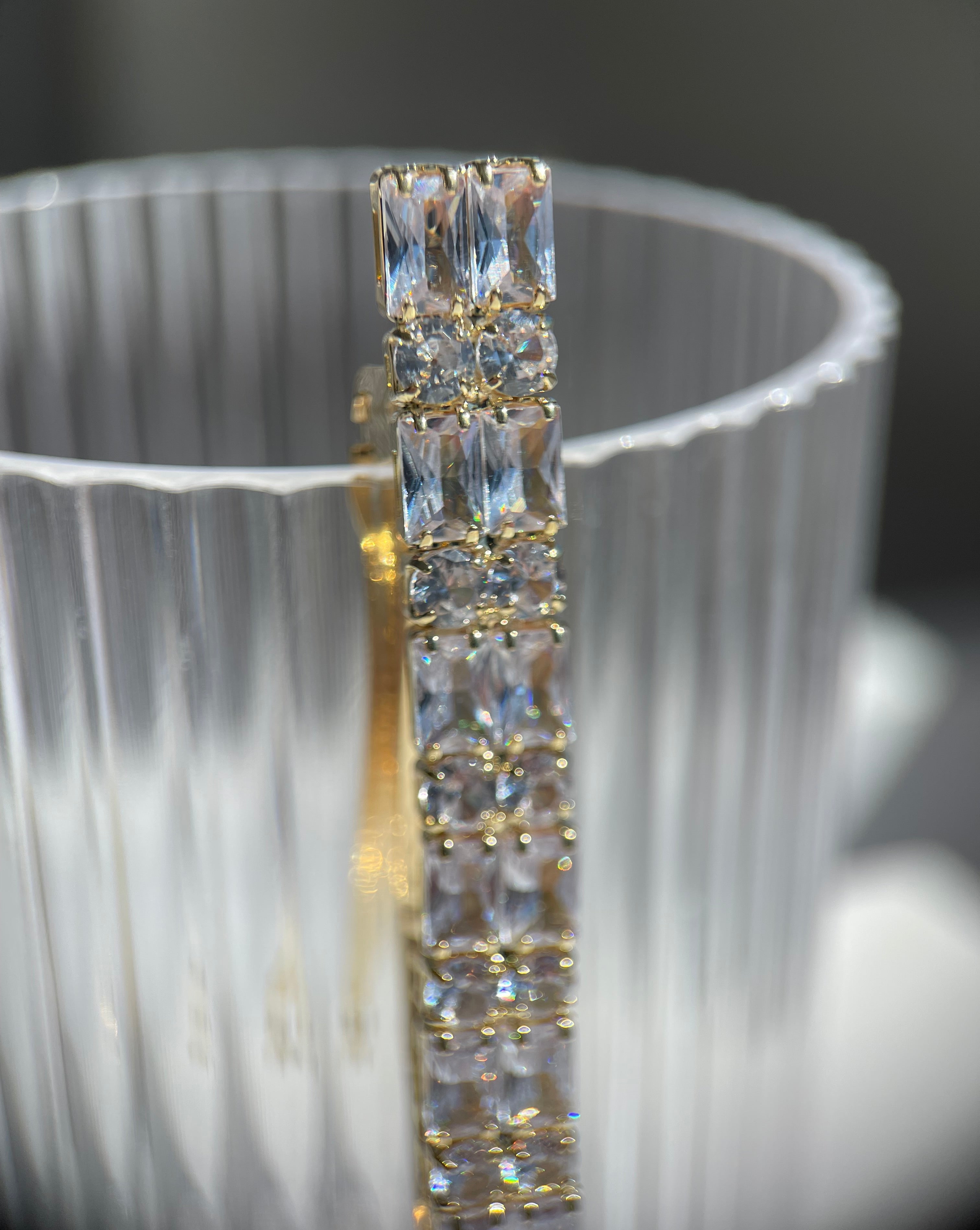 Presilha francesa zircônia