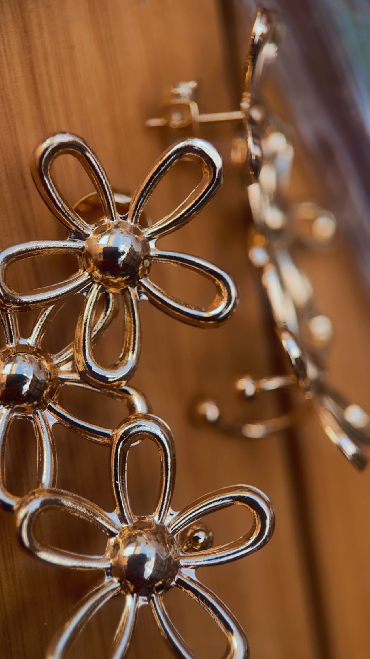 Brinco flora ear cuff