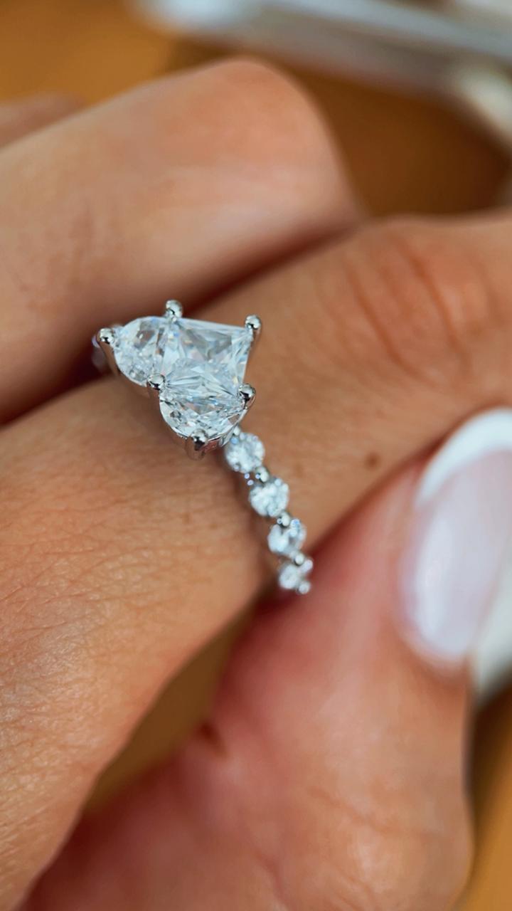 Anel coração vitral níquel