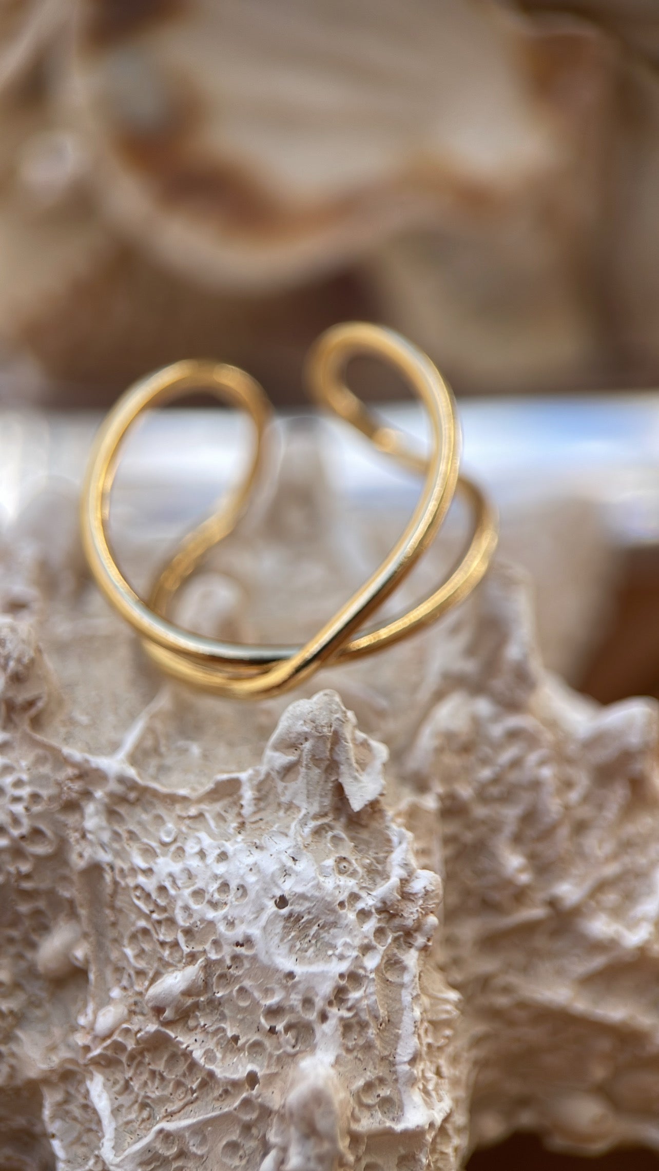 Anel abraço infinito