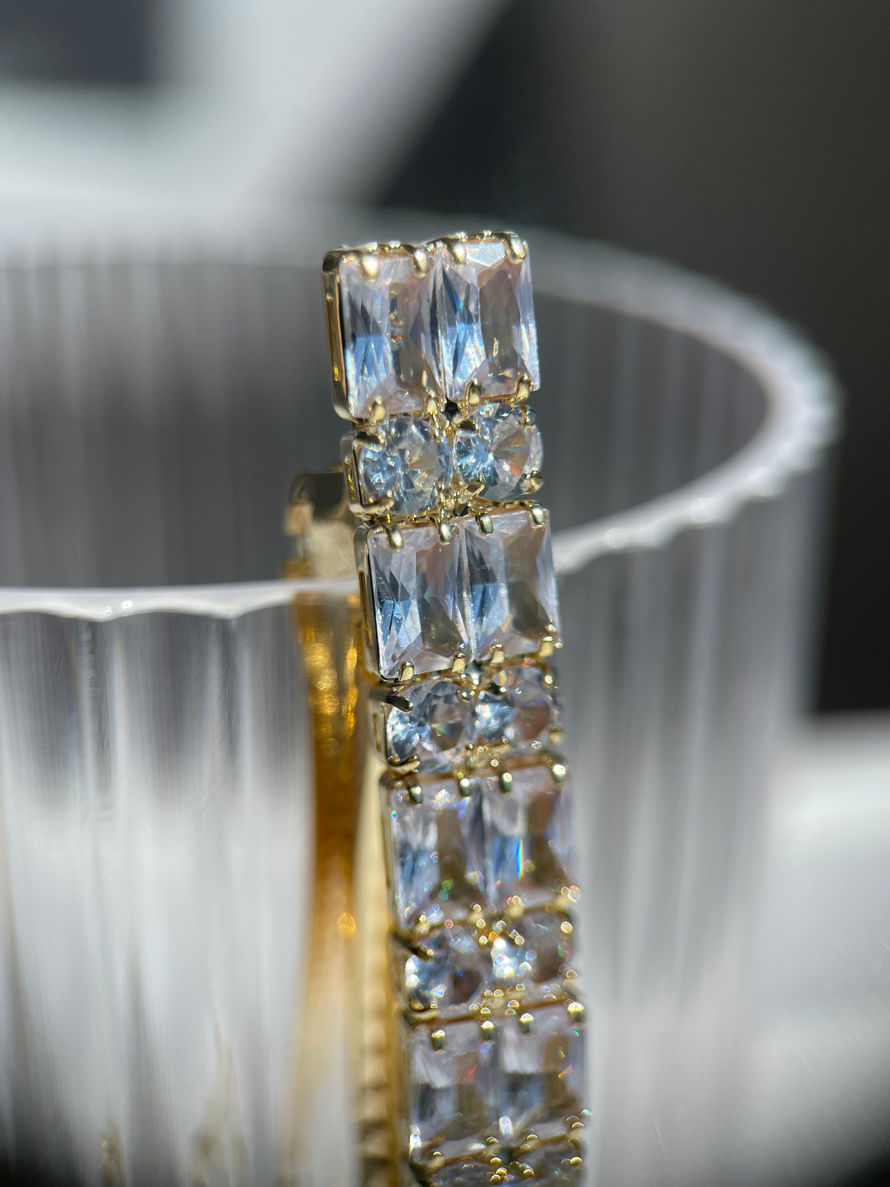 Presilha francesa zircônia