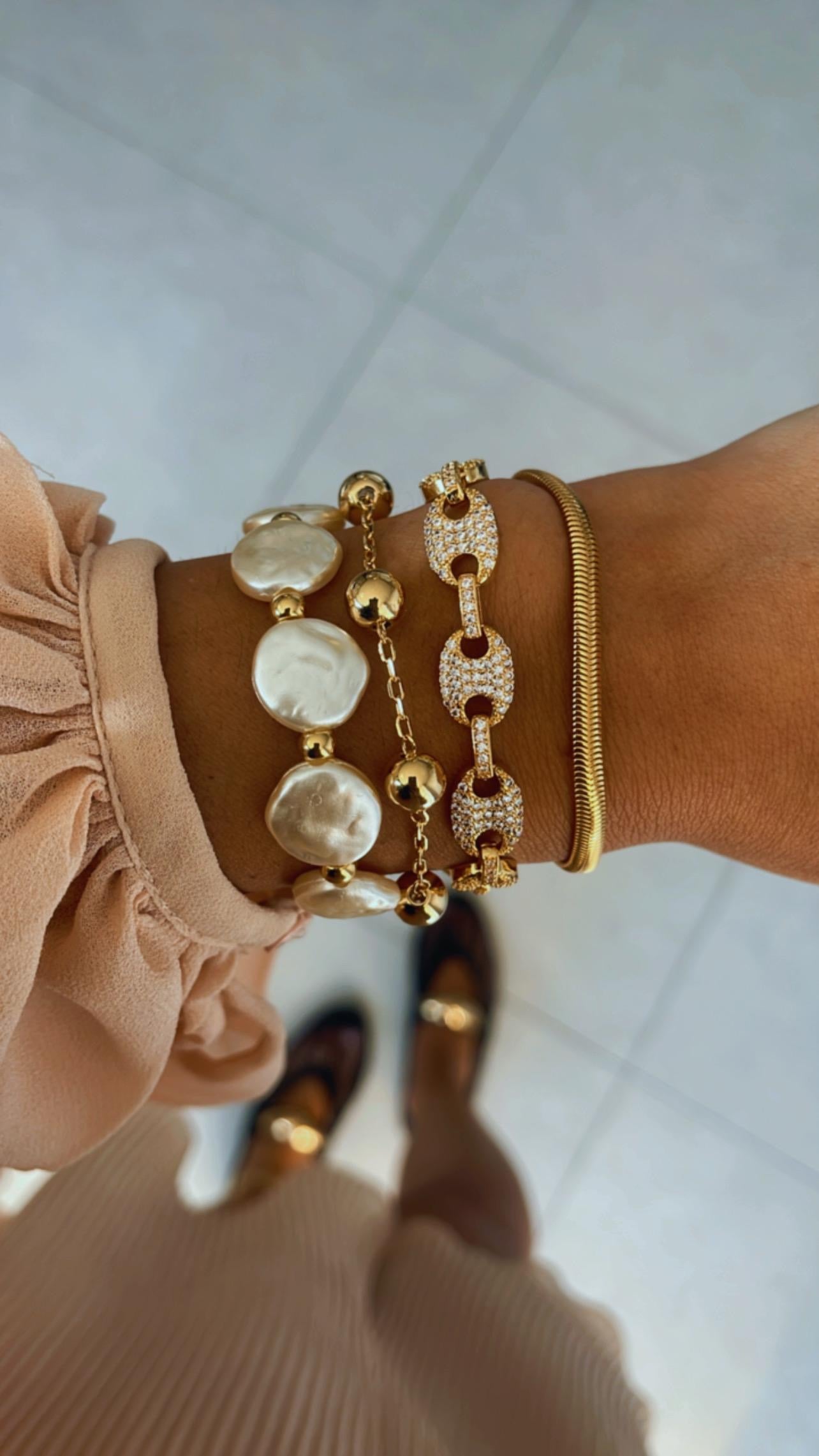 Pulseira pastilha pérola