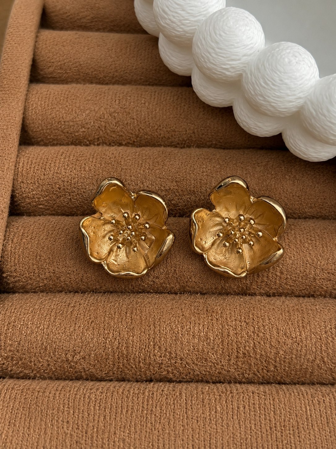 Brinco flor vintage