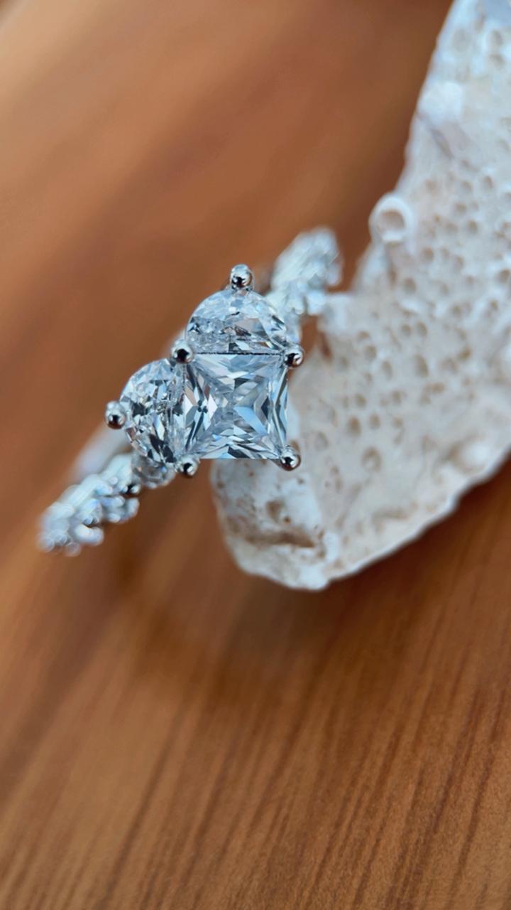 Anel coração vitral níquel