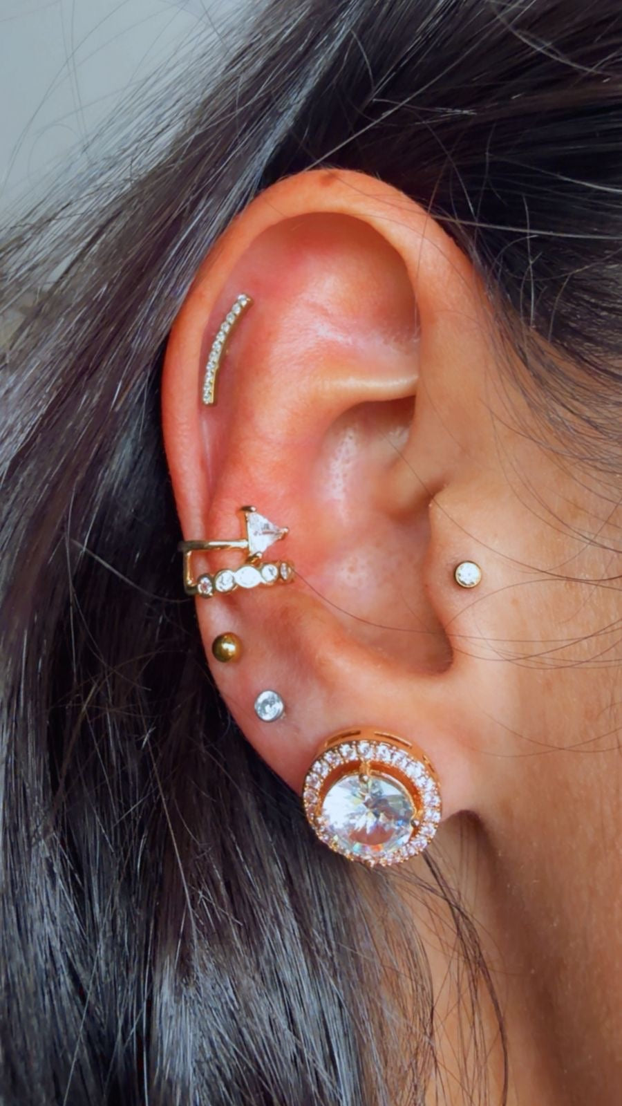 Piercing zircônia triângulo