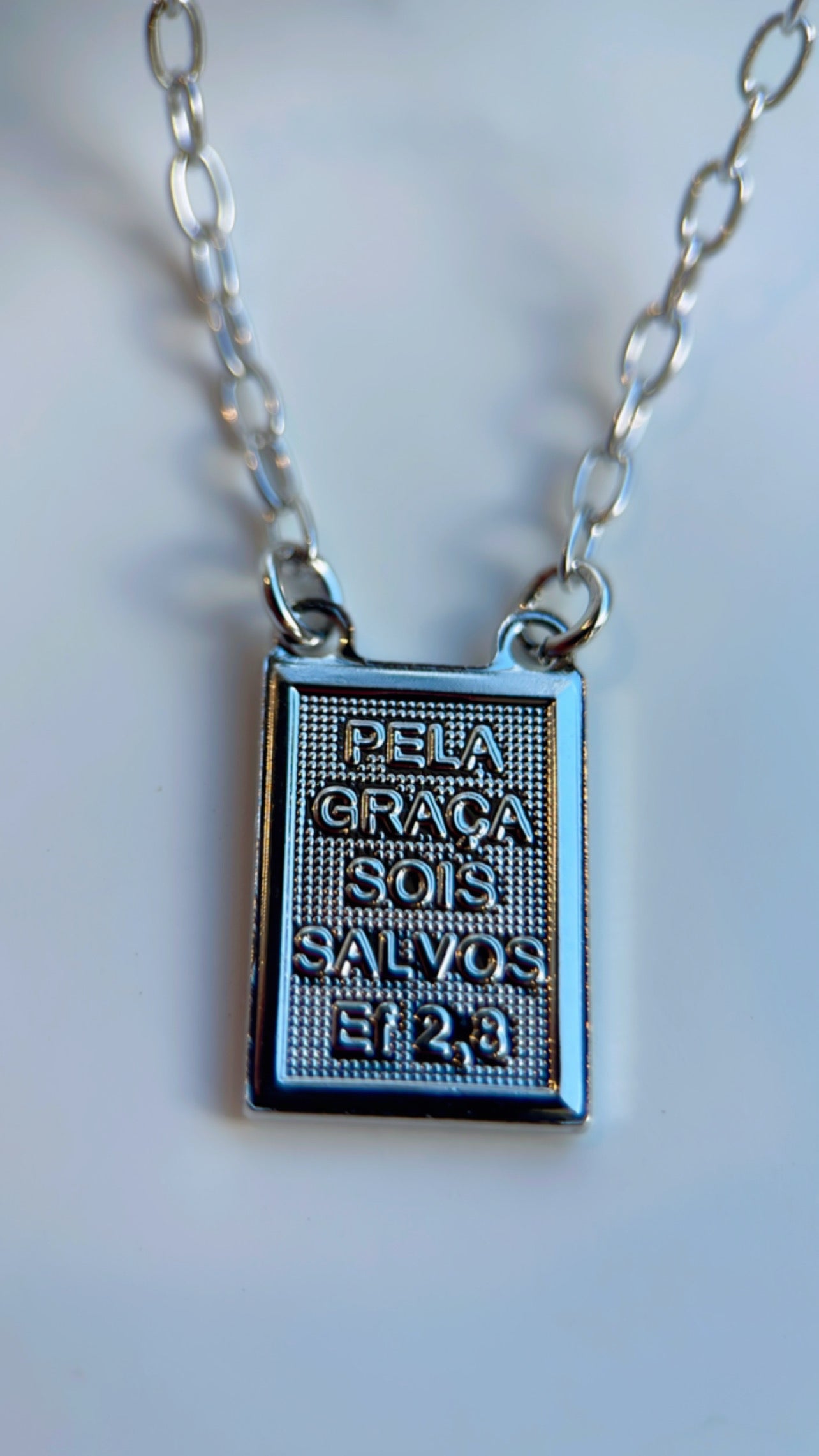 Colar escapulário masculino ródio
