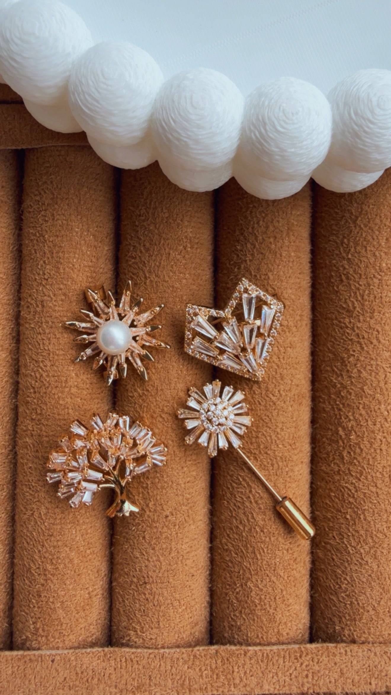 Broches zircônias baguete