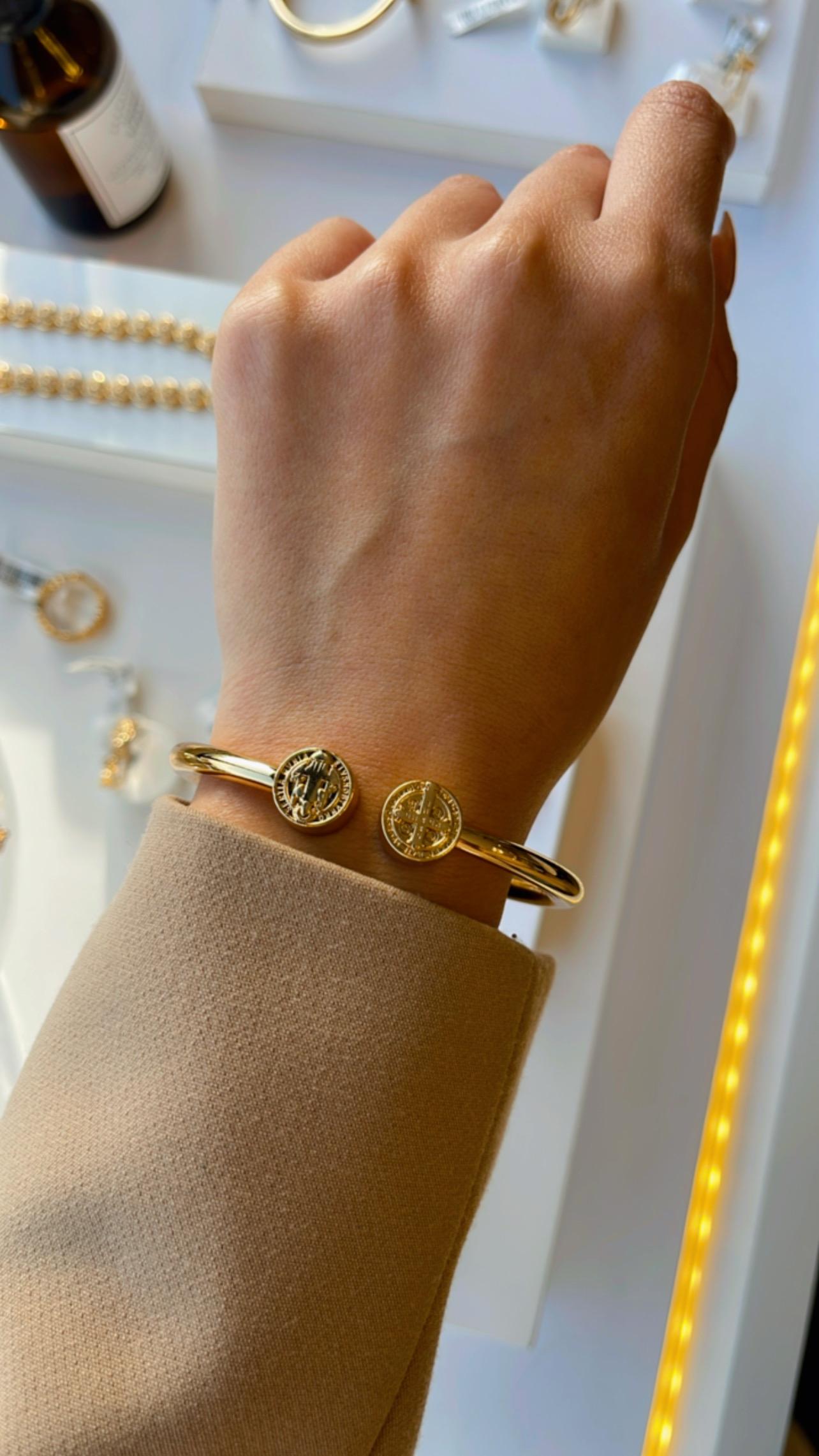 Pulseira bracelete São Bento