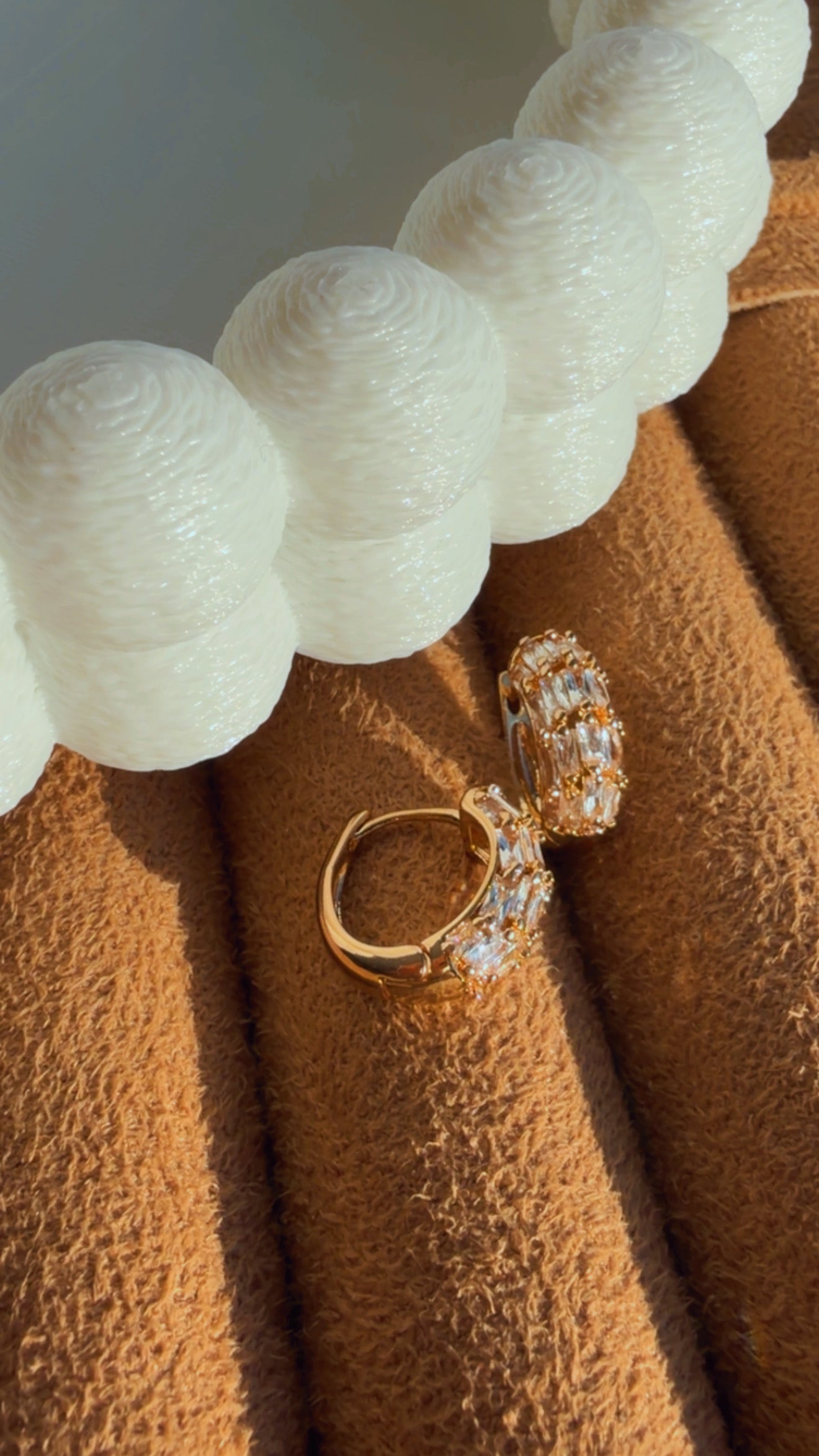 Brinco argola click canutilho