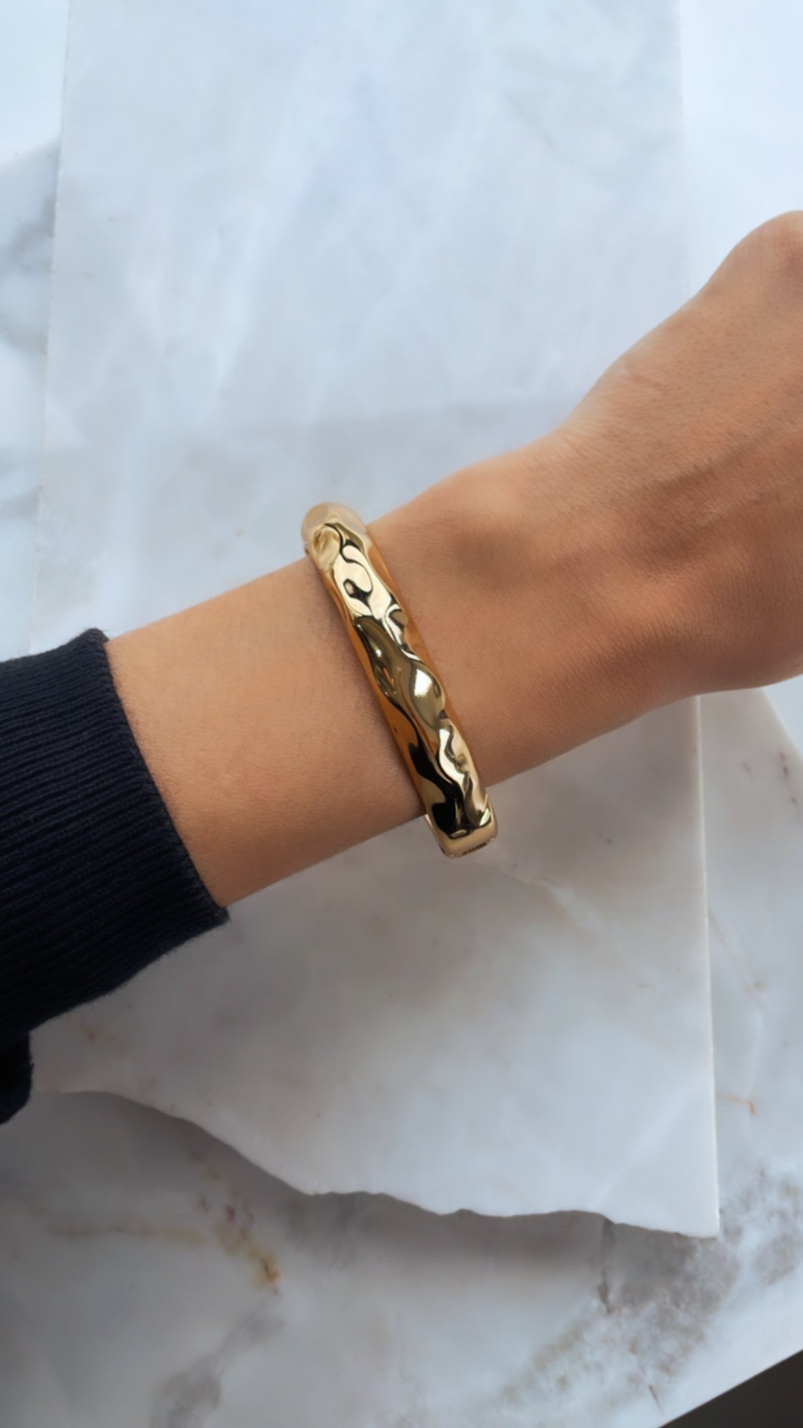 Pulseira bracelete orgânico dourado
