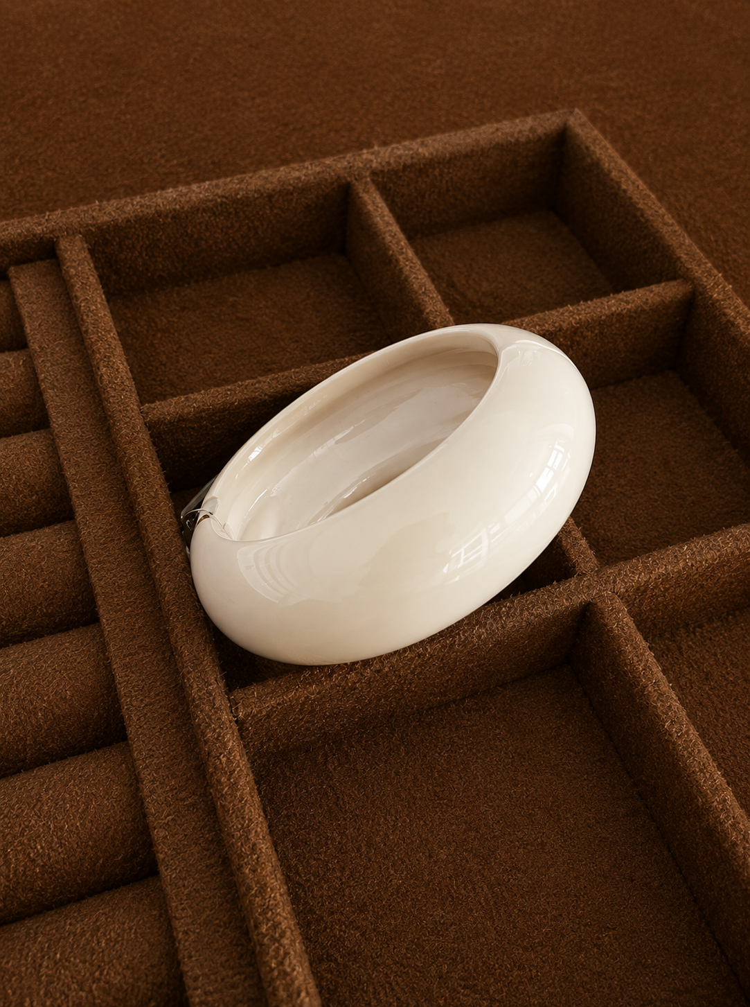 Pulseira bracelete Caetana off