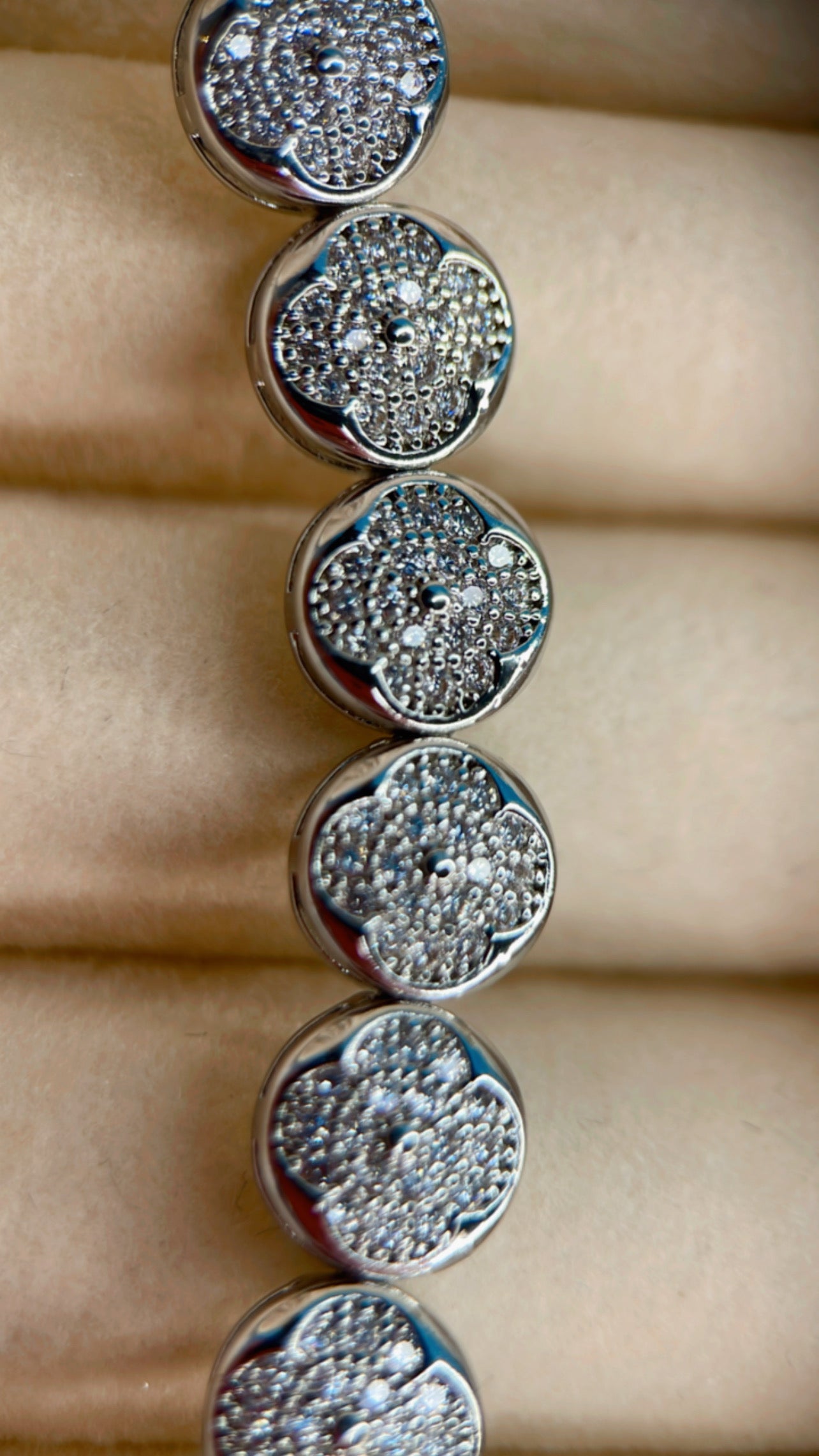 Pulseira riviera clover níquel