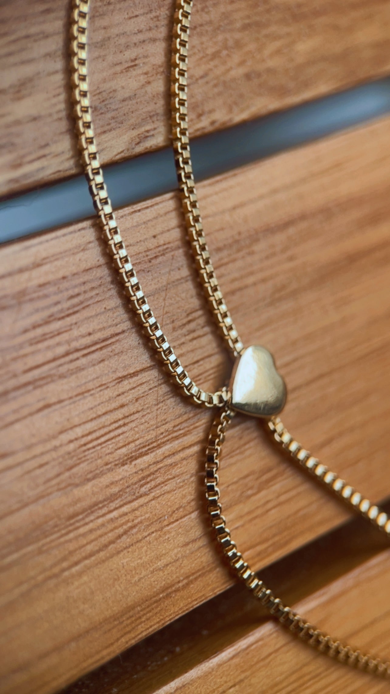 Tornozeleira onda de amor