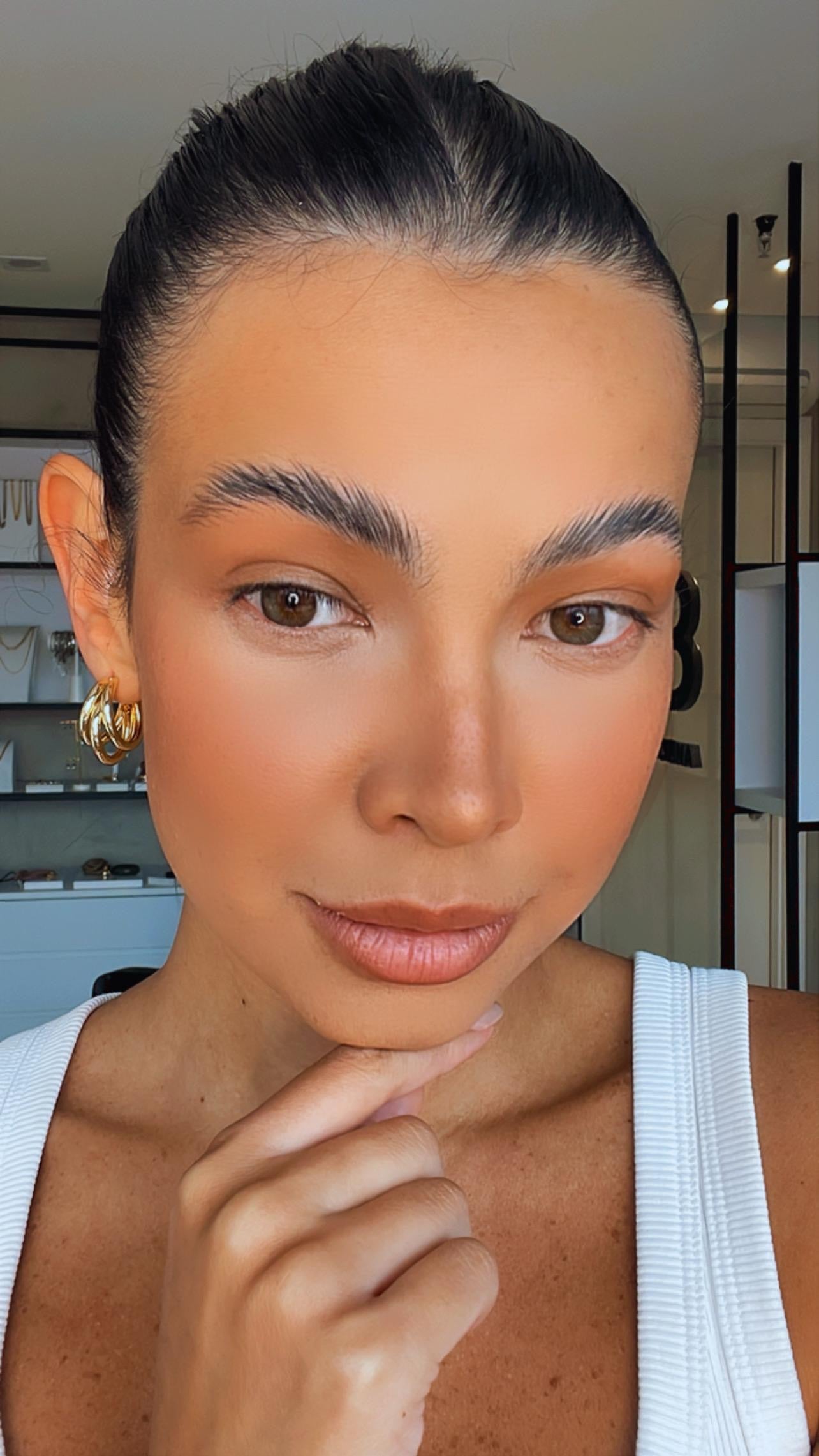 Brinco argola tripla pequena