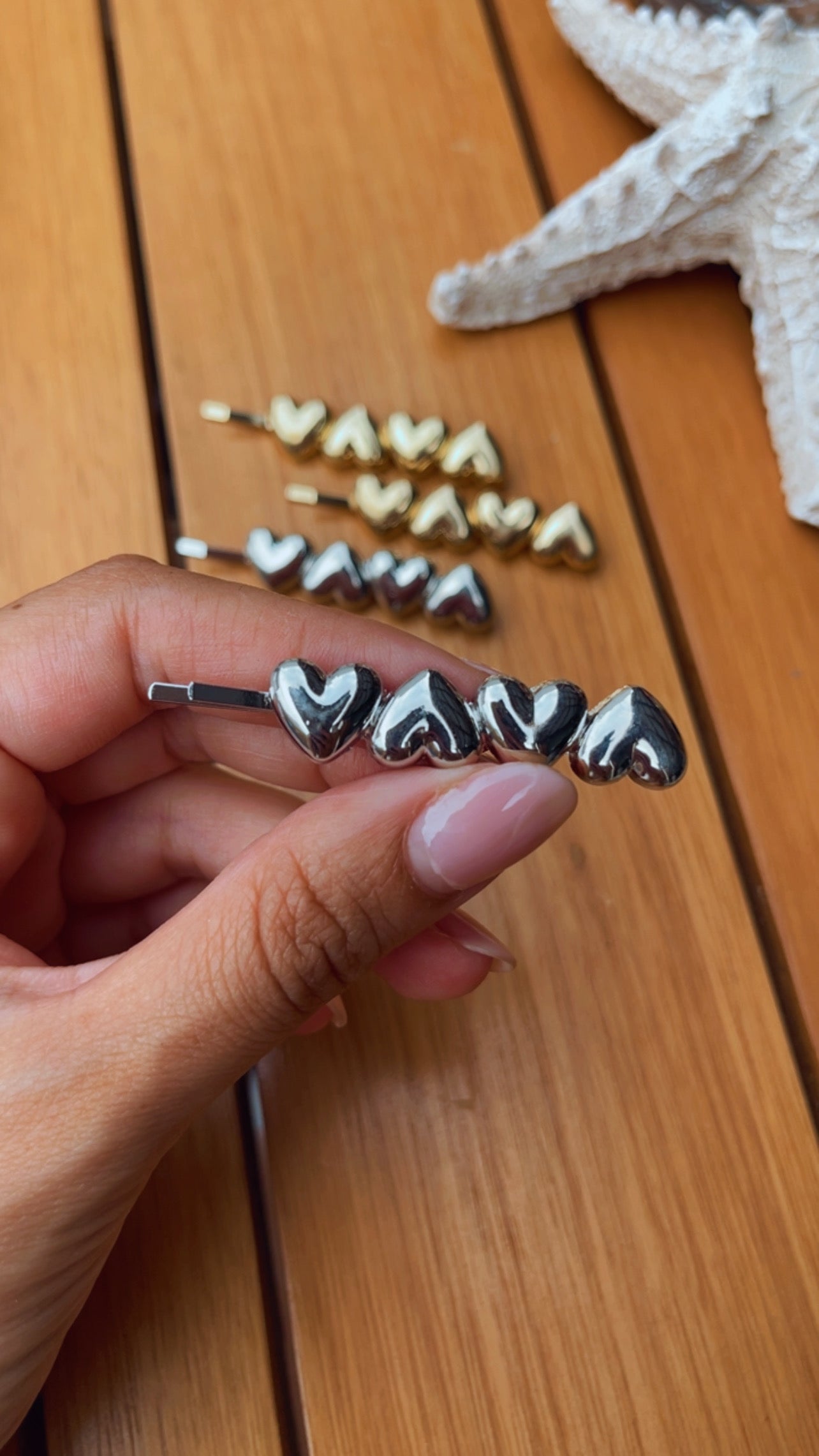 Grampo mini corações (par)