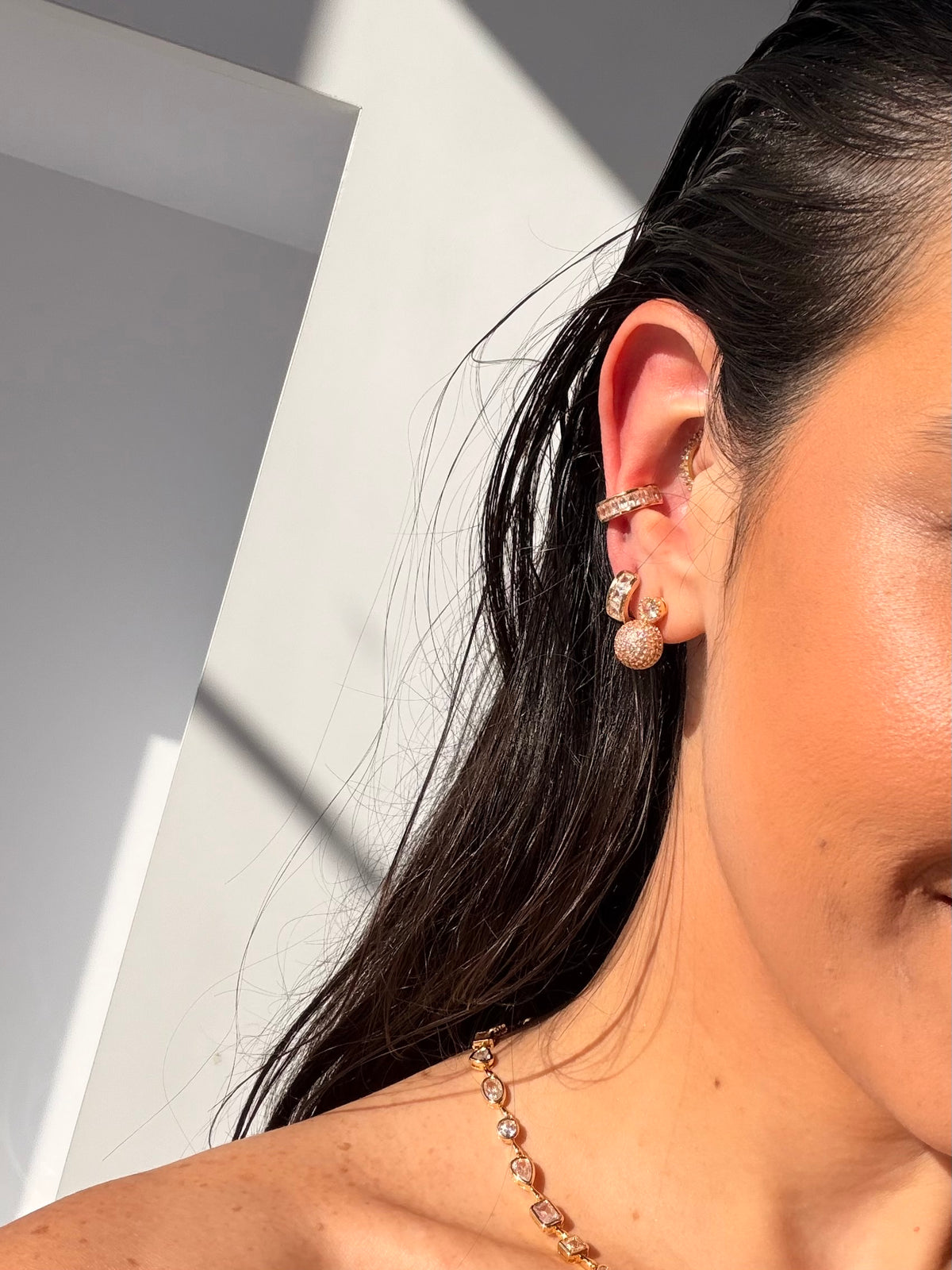 Piercing Square