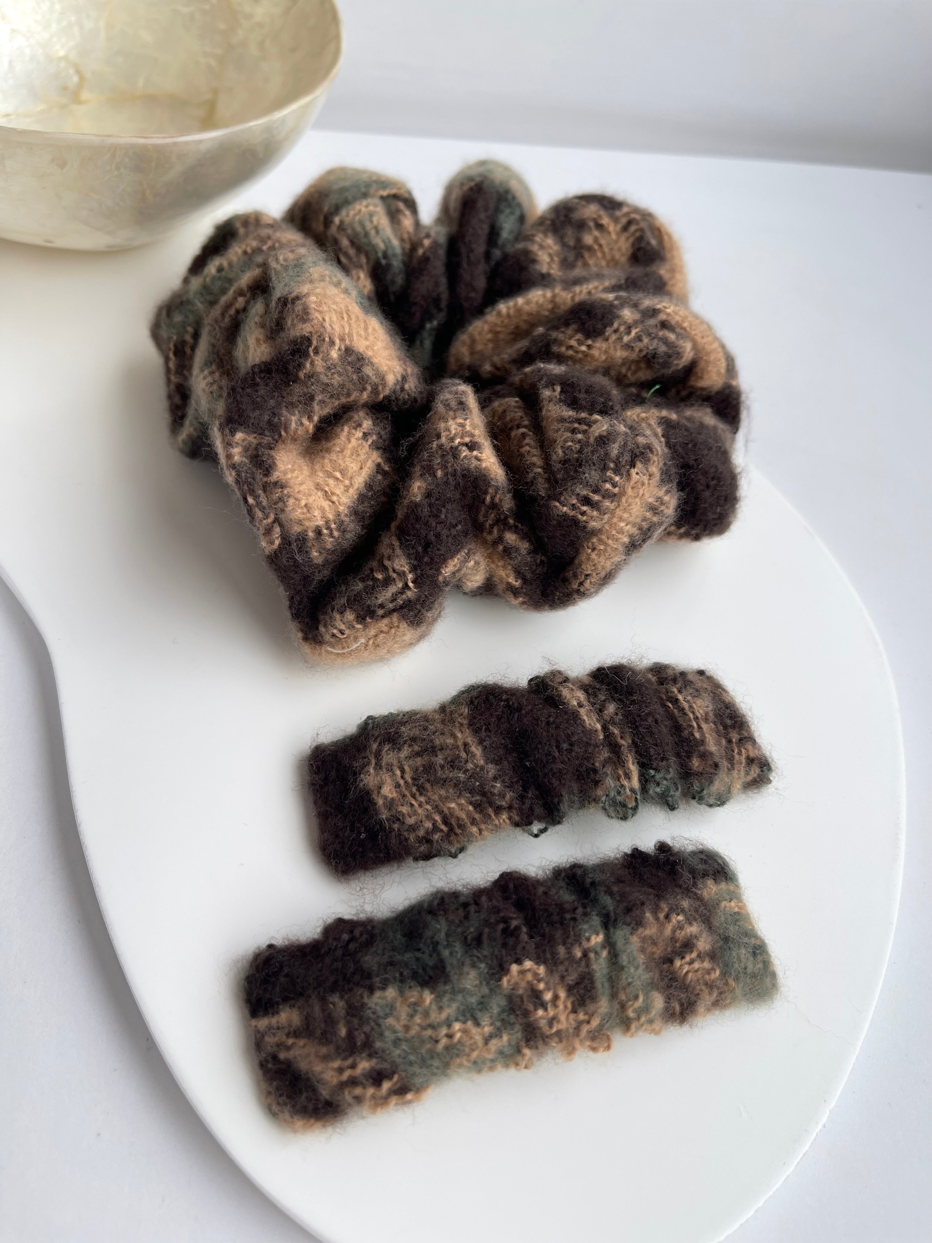 Cartela presilha + scrunchie