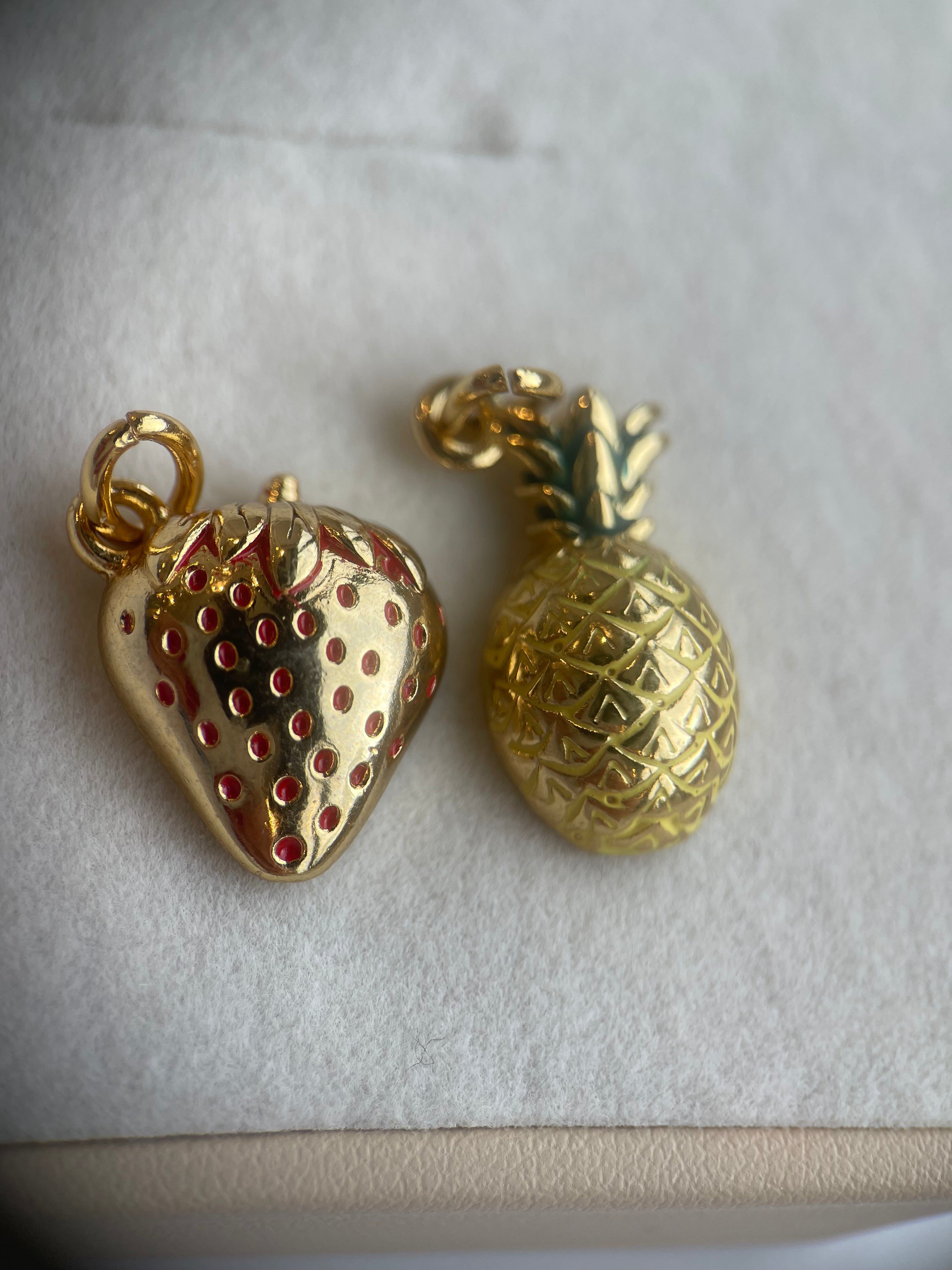 Pingentes variados frutas