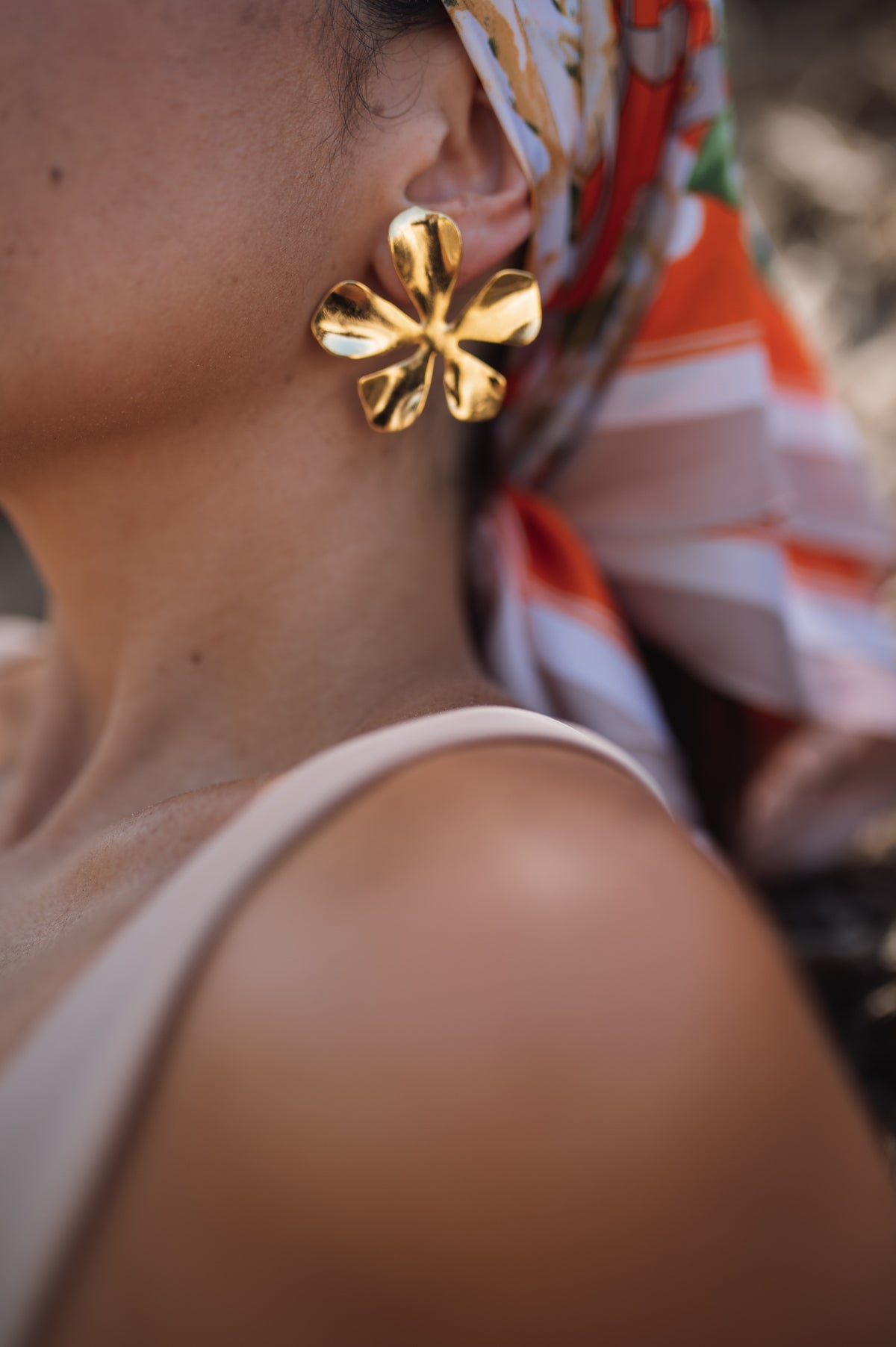 Brinco flor do Sol
