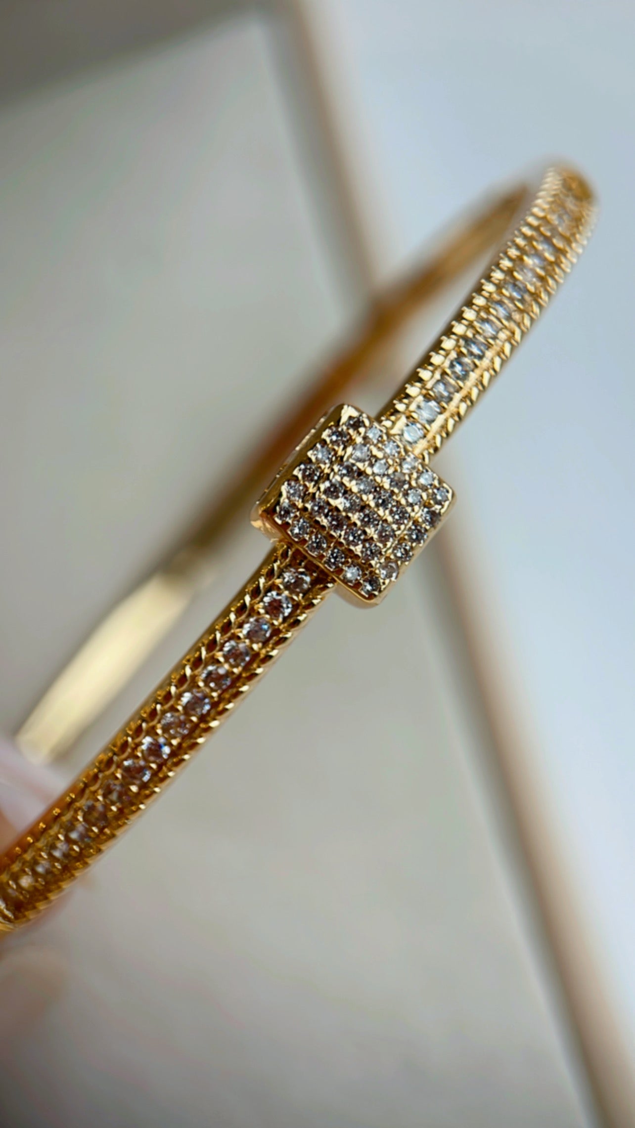 Pulseira bracelete luminis