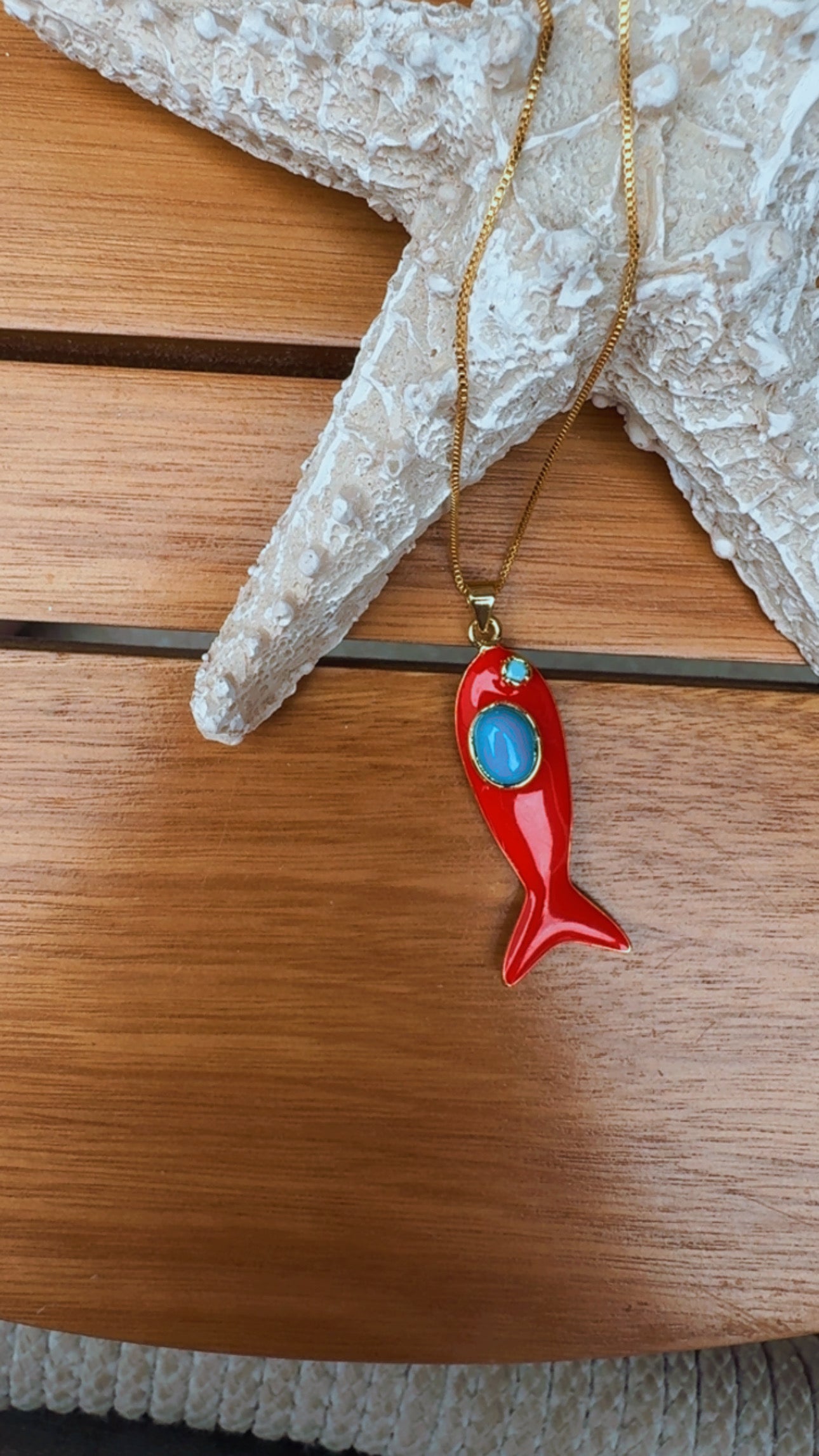 Colar peixe marea rubra