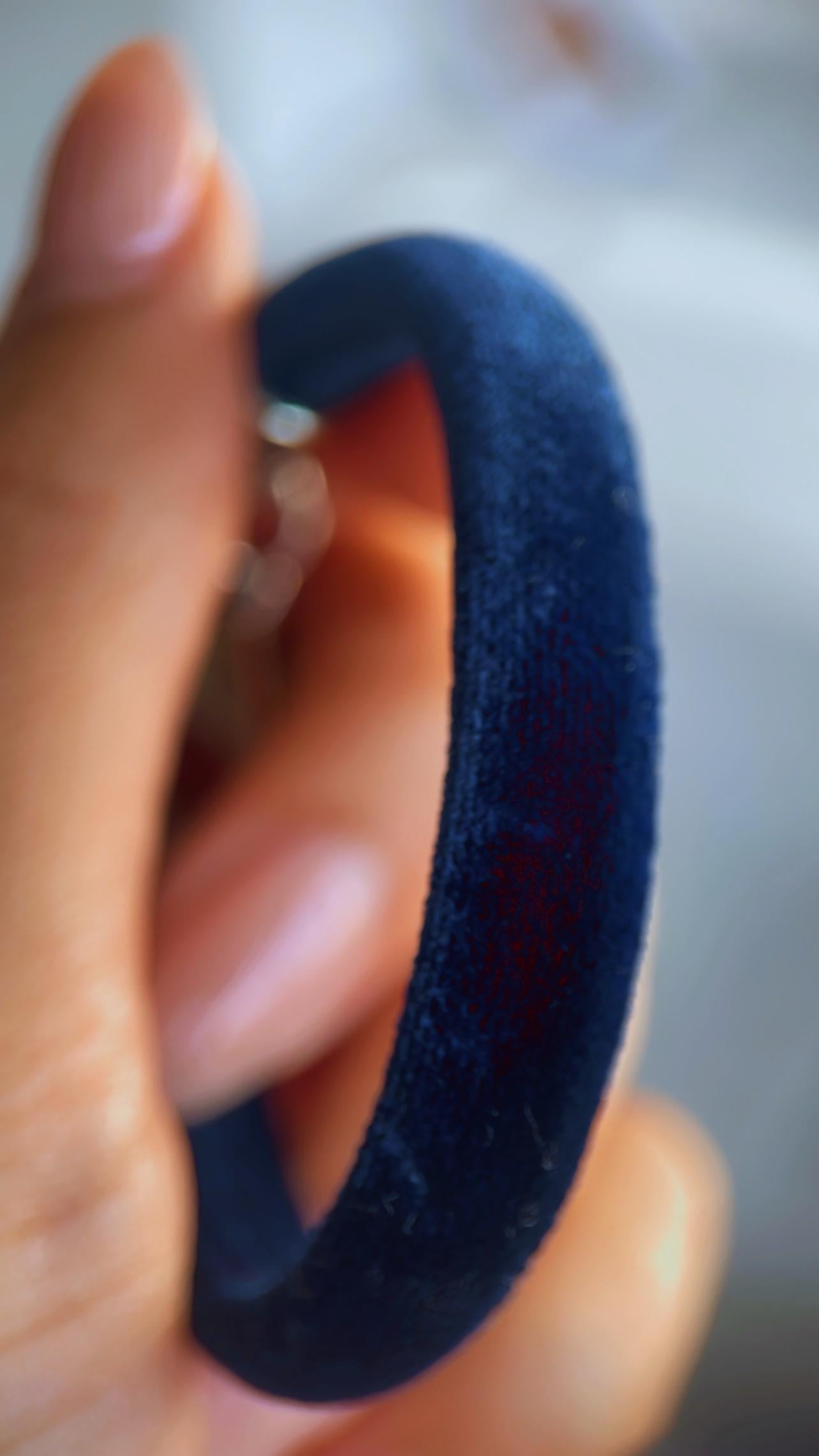 Pulseira ícone velvet marinho (Personalize com pingente ícone)