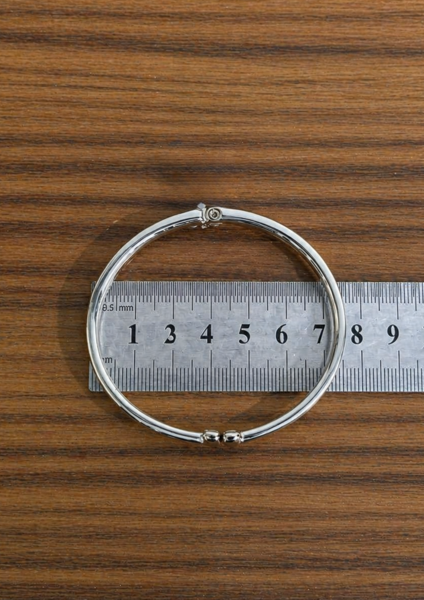 Pulseira bracelete T níquel