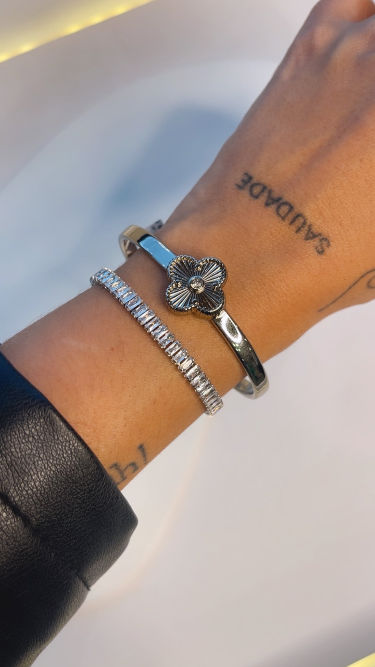 Pulseira bracelete Monique ranhuras níquel