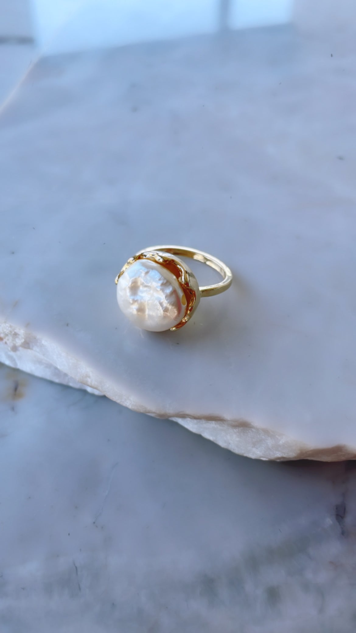 Anel pastilha pérola